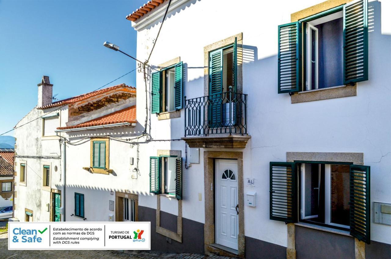 Casa Da Nora Bed & Breakfast Salgueiro do Campo Exterior photo
